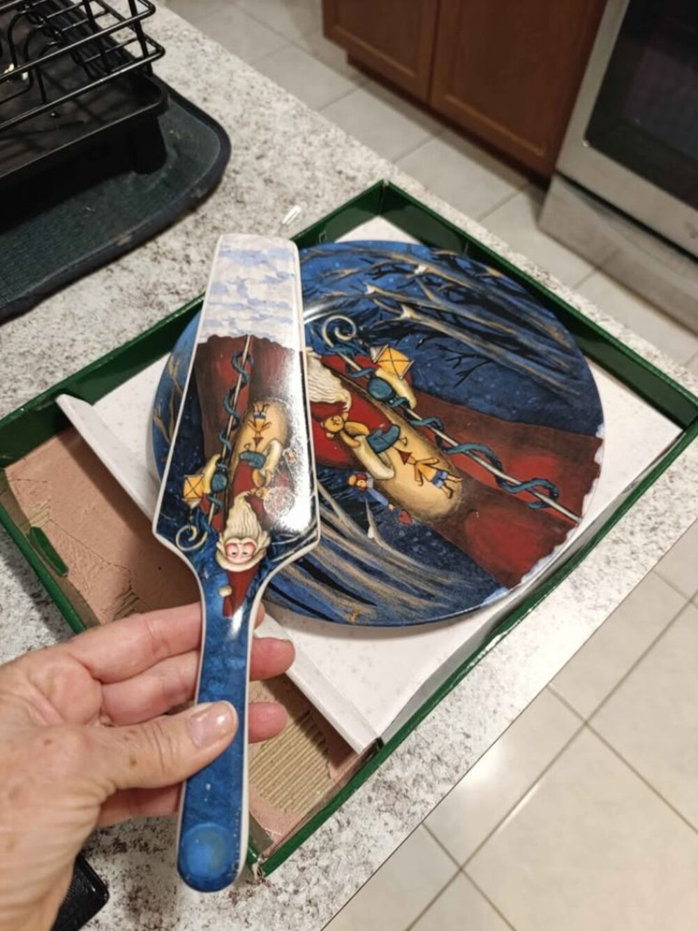 Serving Set - Christmas plate + server in ceramic. Like New